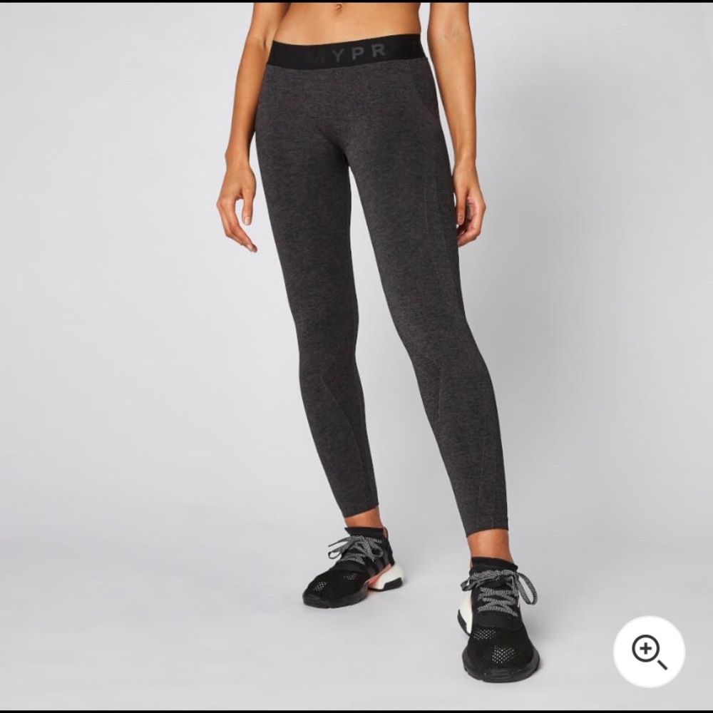 Leggings MyProtein Inspire seamless black/charcoal